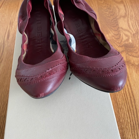 Burberry “berryfield” ballet flats, size 6 - Picture 4 of 4